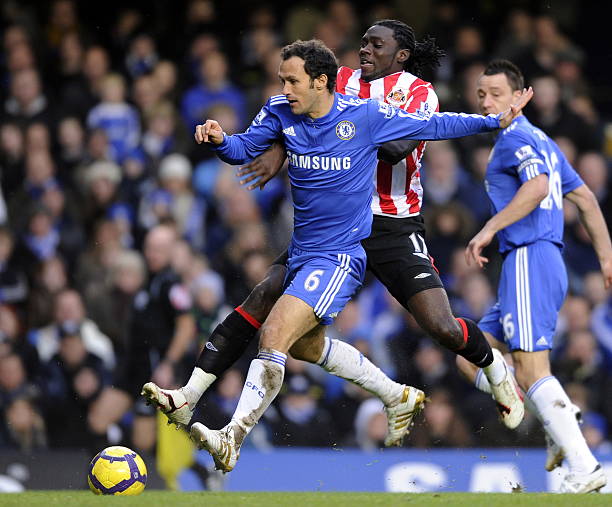 仍然展现出 仍然展现出